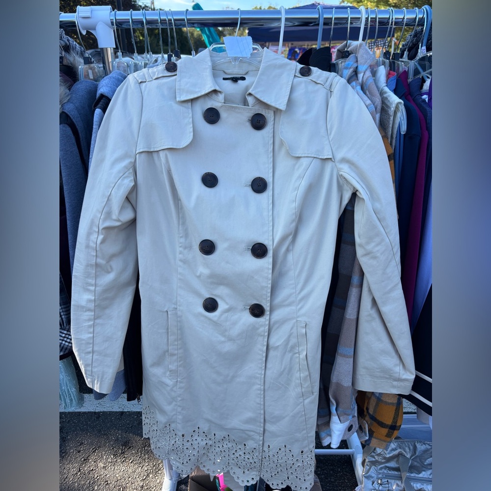 Apt. 9 Cream Double-Breasted Trench Coat